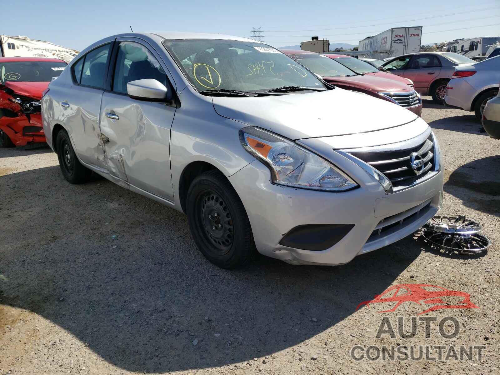 NISSAN VERSA 2017 - 3N1CN7AP6HK435485