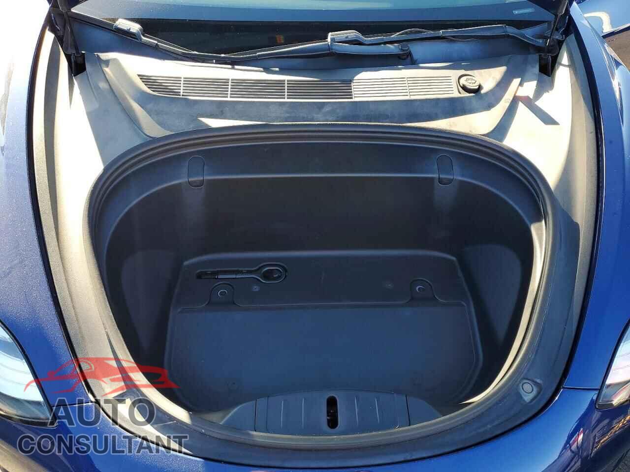 TESLA MODEL 3 2019 - 5YJ3E1EA7KF400731