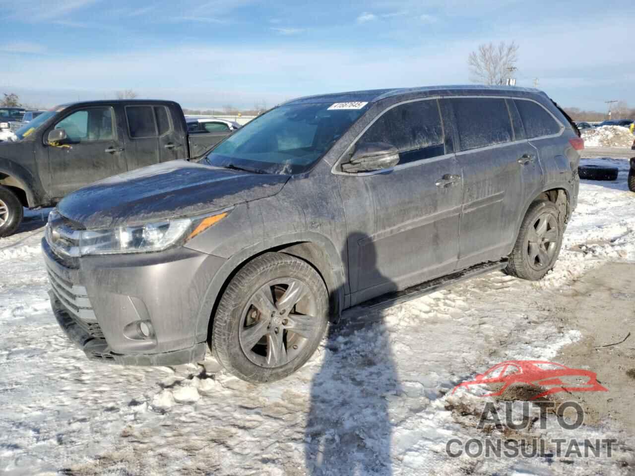 TOYOTA HIGHLANDER 2018 - 5TDDZRFH0JS824345