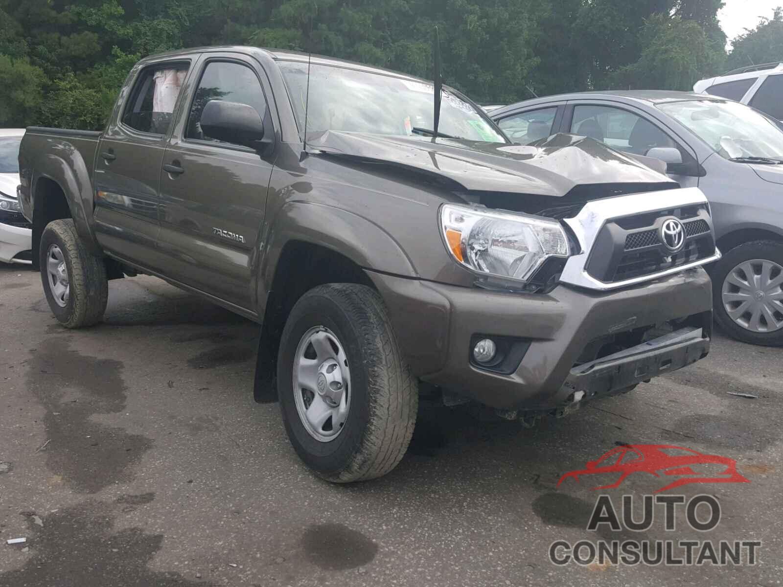TOYOTA TACOMA DOUBLE CAB PRERUNNER 2015 - 5TFJU4GN6FX085220