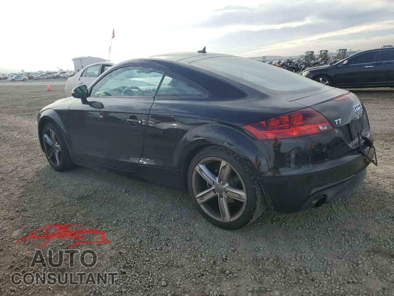 AUDI TT 2011 - TRUBFAFK4B1011852