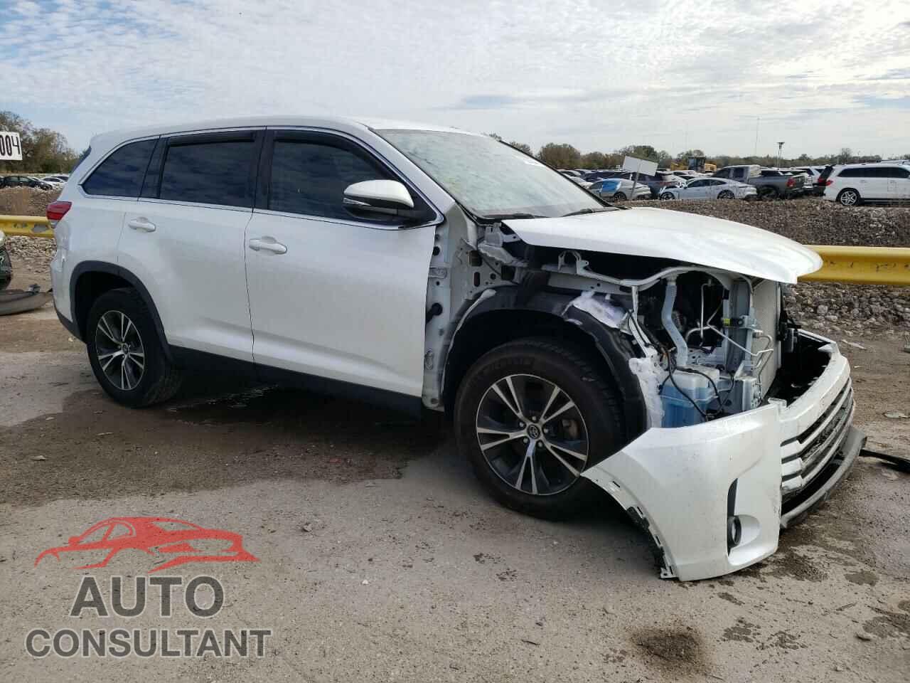 TOYOTA HIGHLANDER 2019 - 5TDZZRFH7KS328501