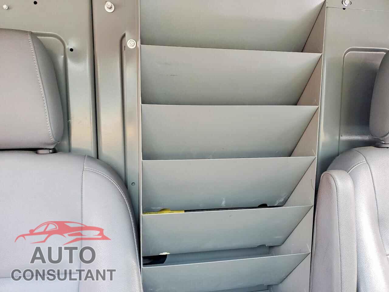 FORD TRANSIT 2019 - 1FTYR1YM9KKB27875