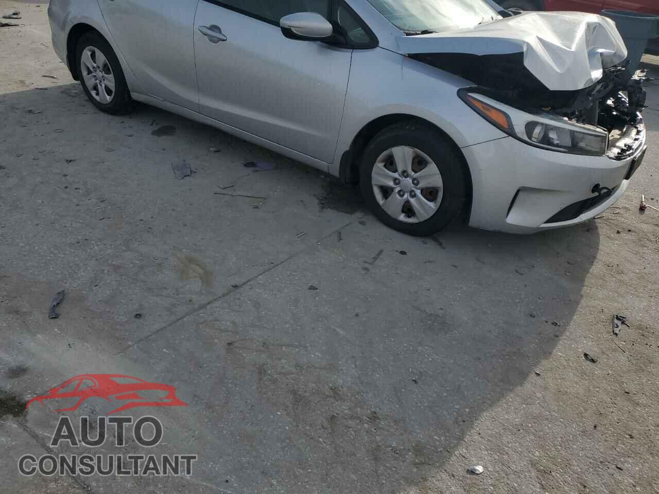 KIA FORTE 2017 - 3KPFK4A71HE050111