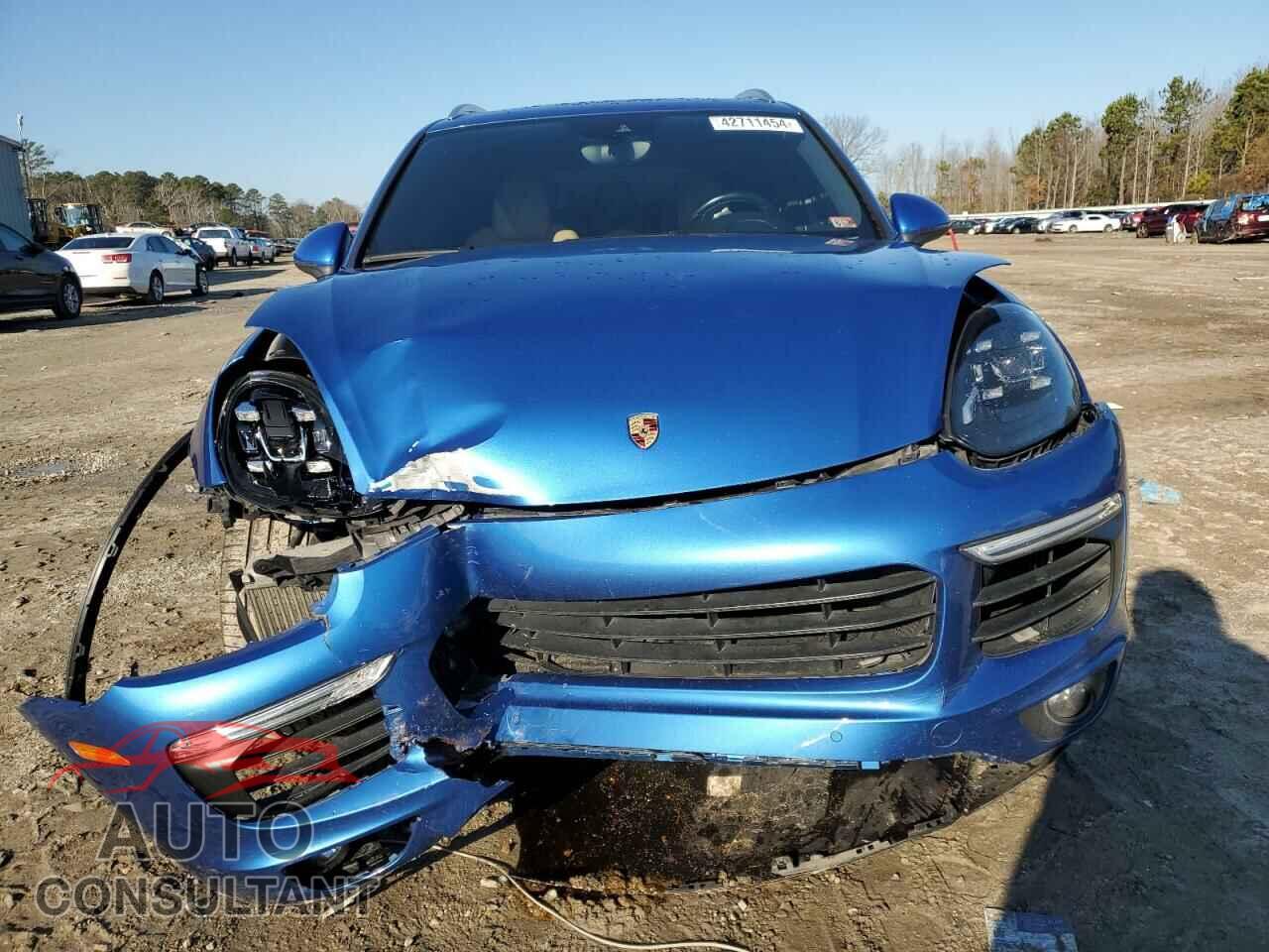 PORSCHE CAYENNE 2017 - WP1AB2A20HLA52392