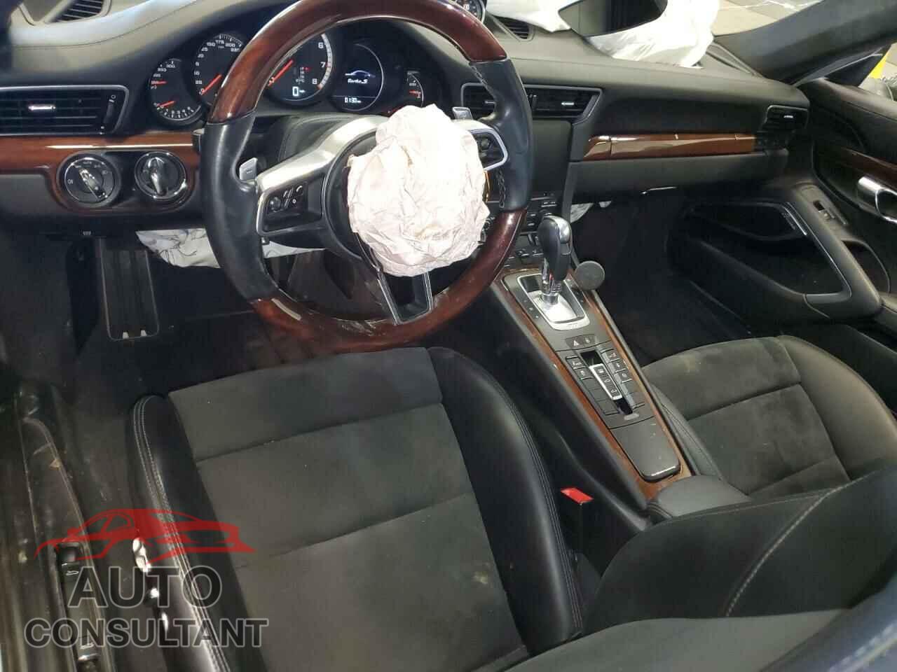 PORSCHE 911 2017 - WP0AD2A93HS167079