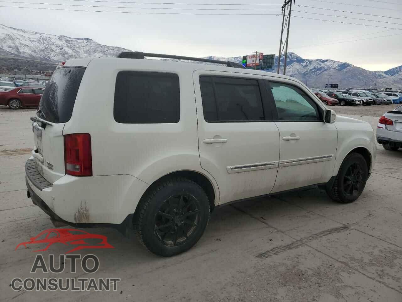 HONDA PILOT 2014 - 5FNYF4H99EB045328