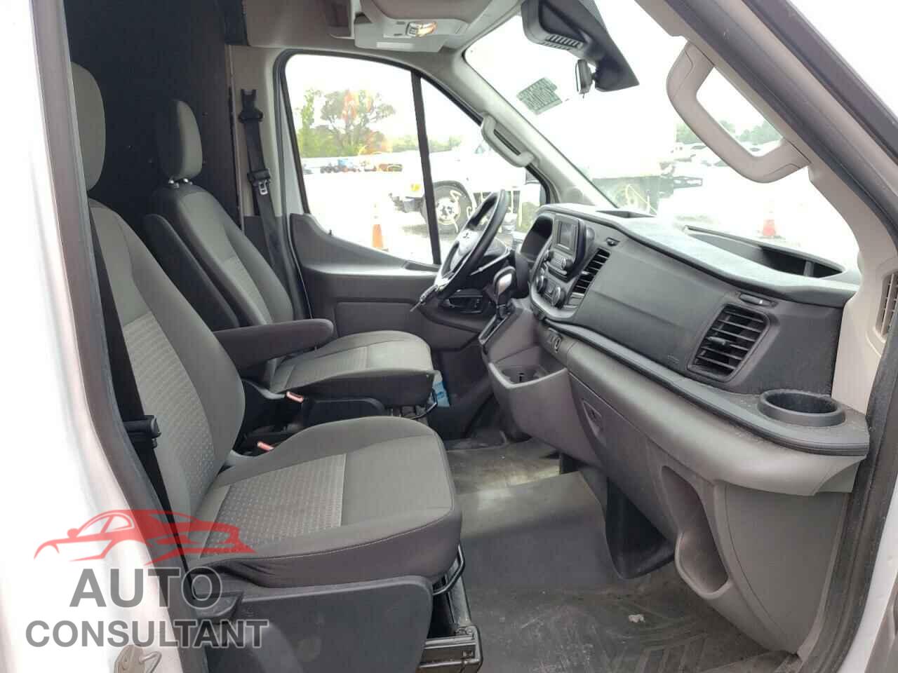 FORD TRANSIT CO 2020 - 1FTBR1C86LKA51260