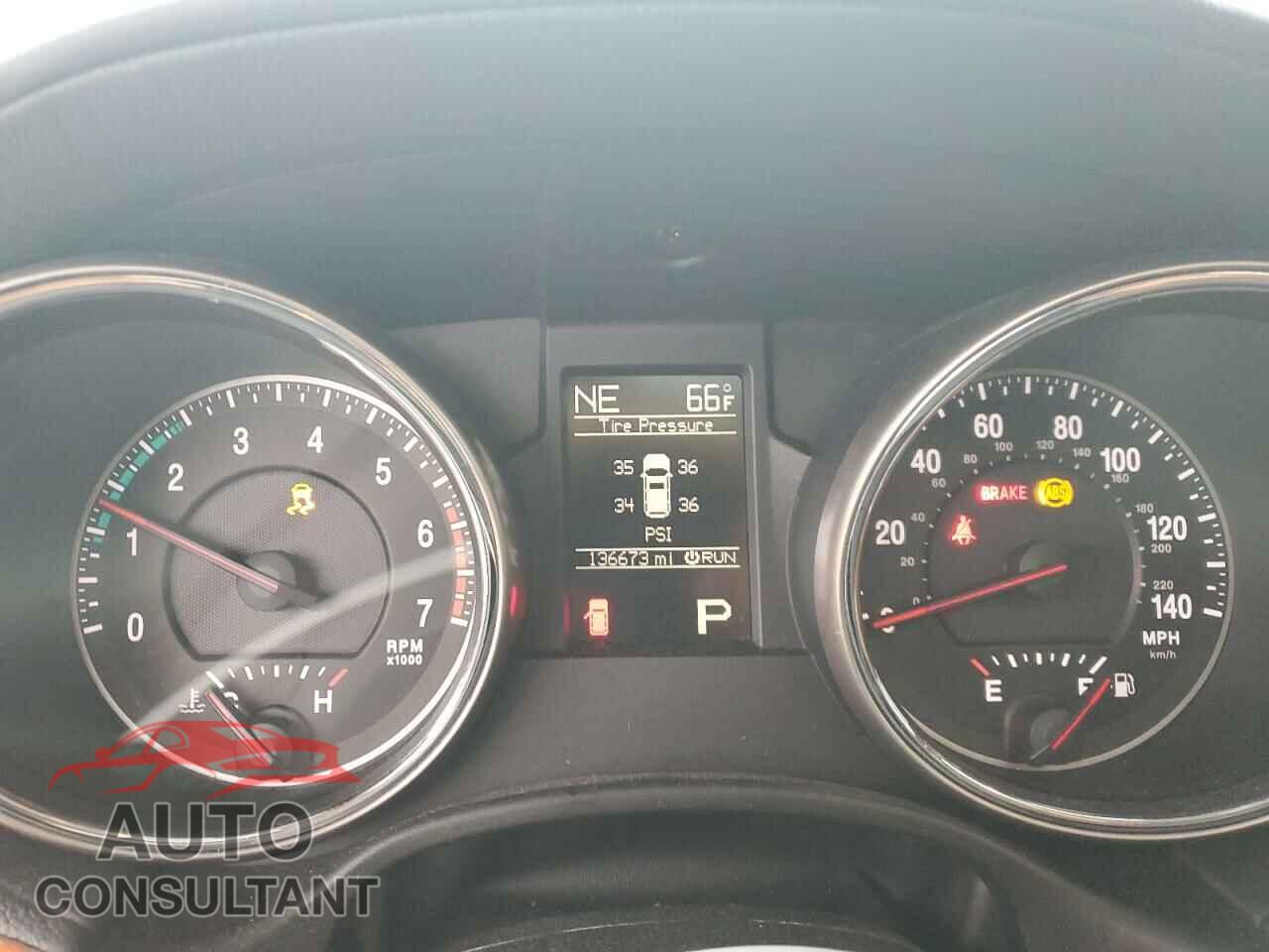 JEEP GRAND CHER 2013 - 1C4RJECT2DC590911