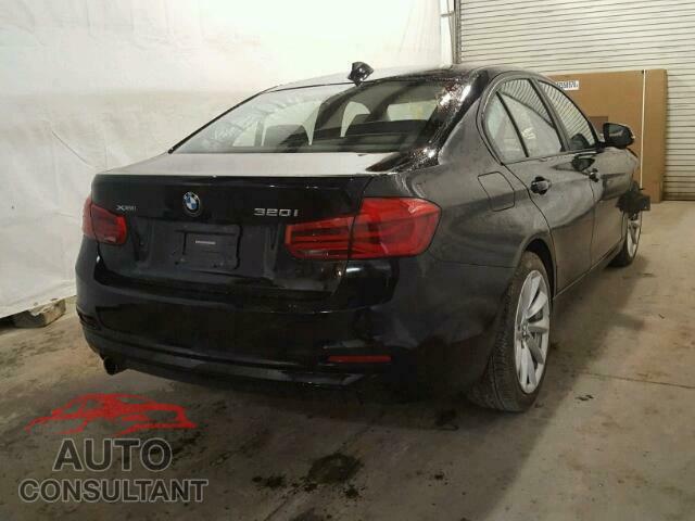 BMW 3 SERIES 2018 - WBA8E5G54JNV01865