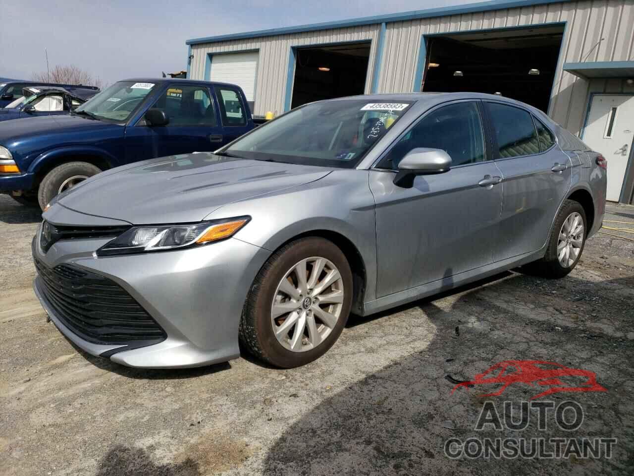 TOYOTA CAMRY 2019 - 4T1B11HK4KU818906
