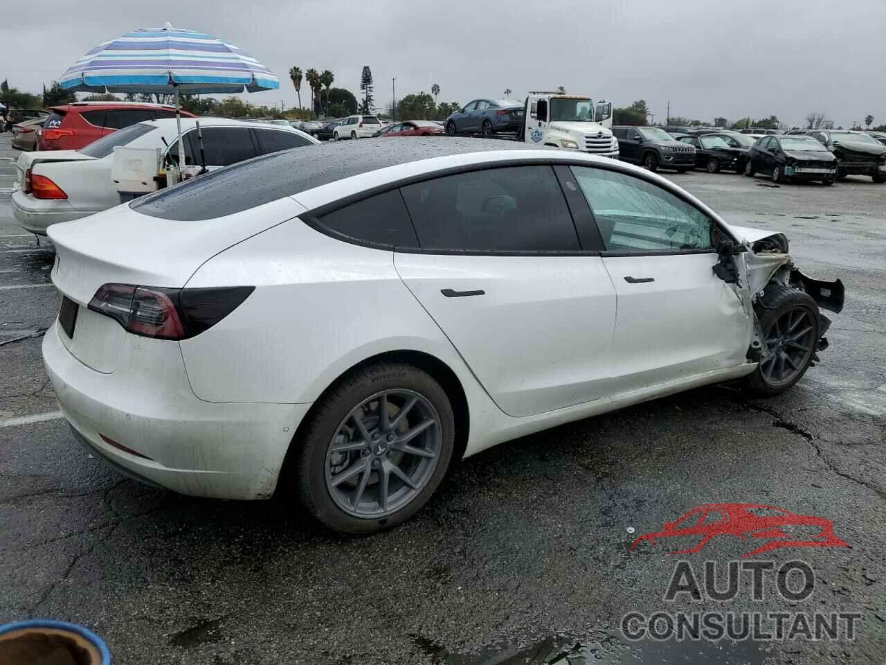 TESLA MODEL 3 2022 - 5YJ3E1EA4NF122116