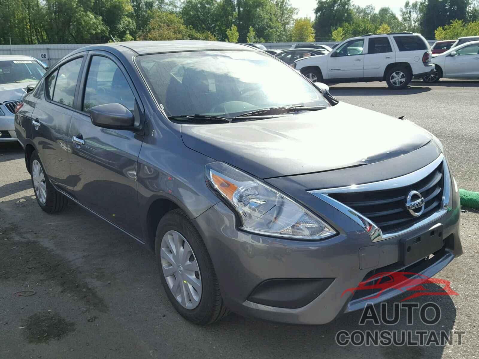 NISSAN VERSA 2018 - 3N1CN7AP4JL866360