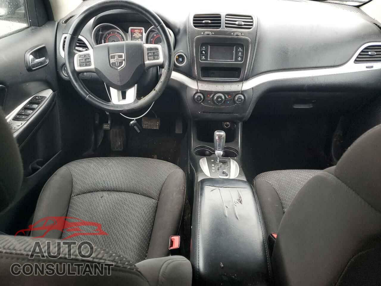 DODGE JOURNEY 2015 - 3C4PDCAB9FT700051