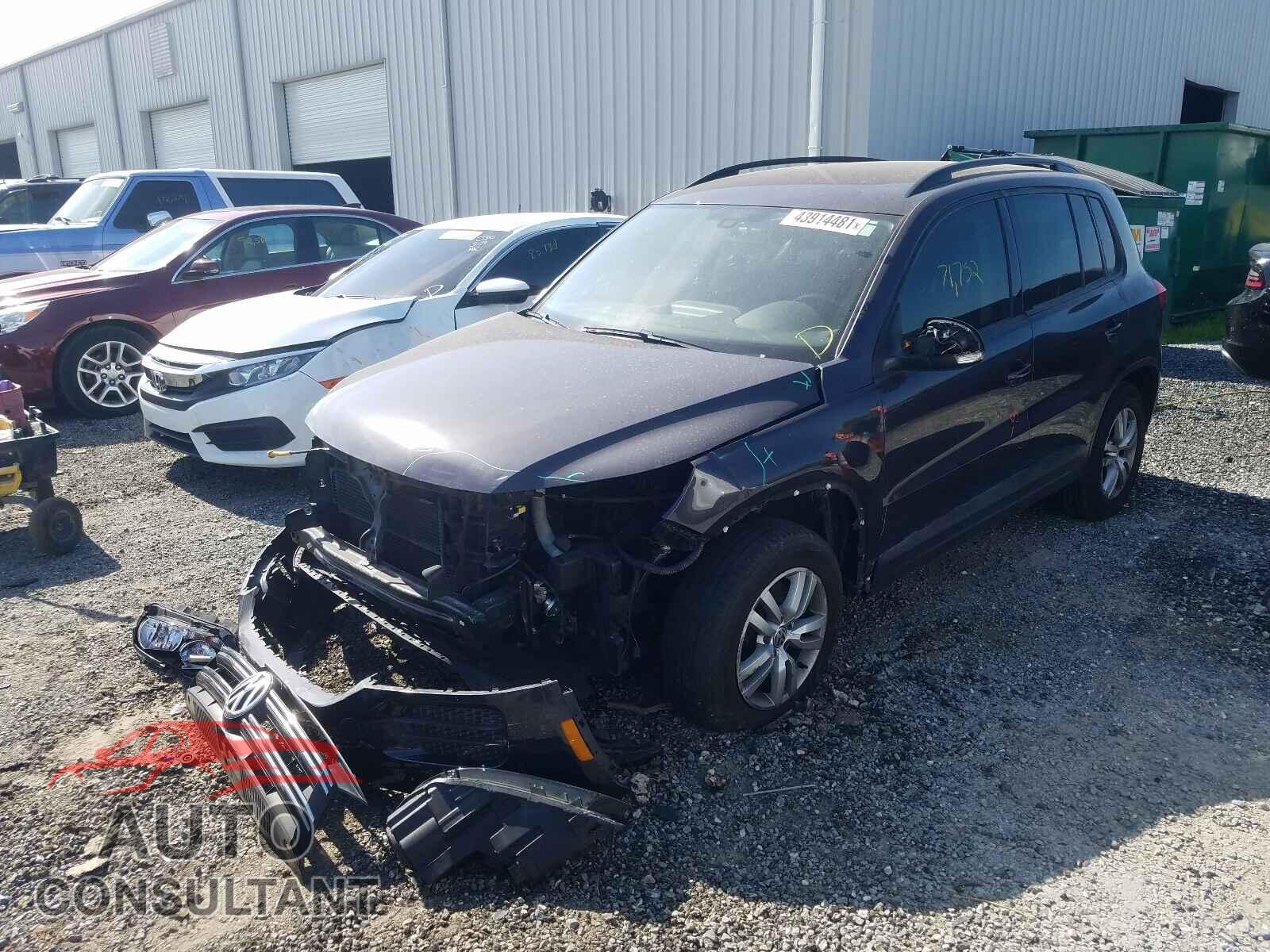 VOLKSWAGEN TIGUAN 2016 - WVGAV7AX9GW543473