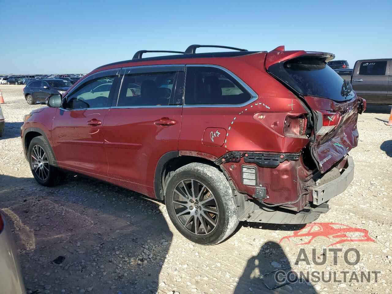 TOYOTA HIGHLANDER 2018 - 5TDKZRFH8JS535852
