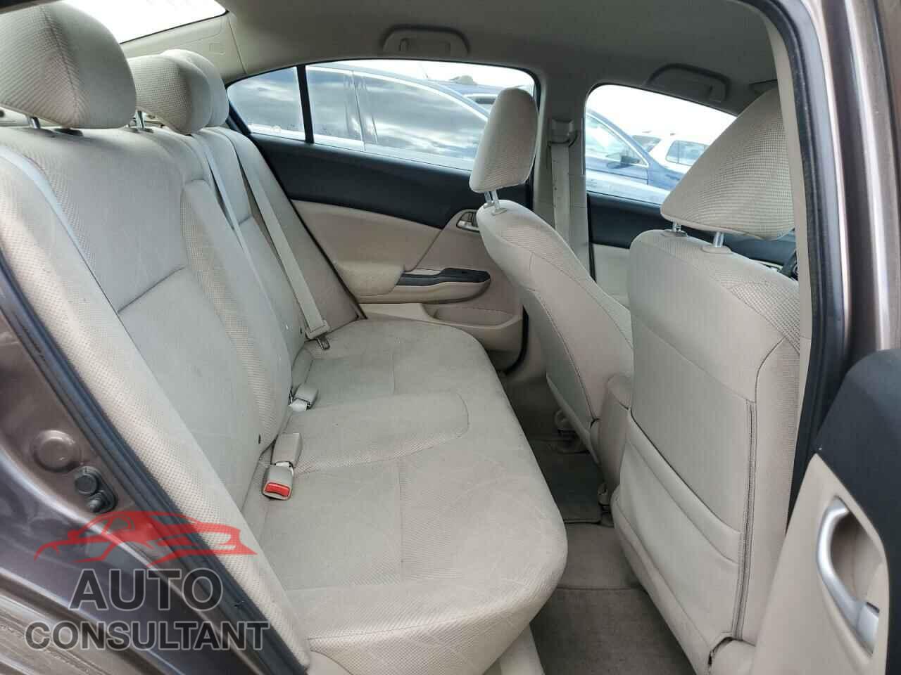 HONDA CIVIC 2012 - 2HGFB2F55CH548323