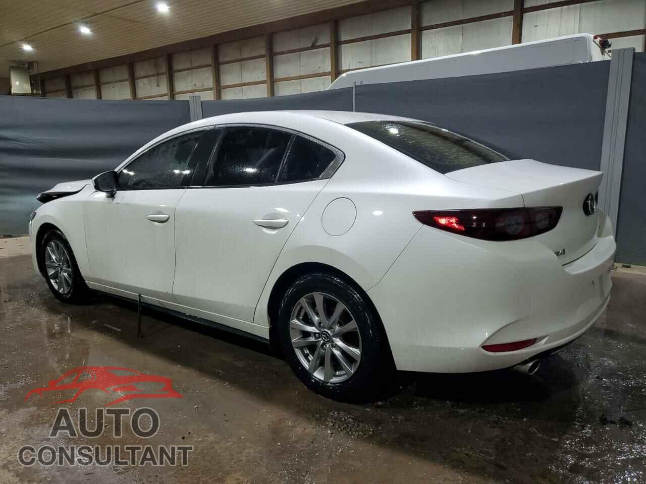 MAZDA 3 2019 - 3MZBPABL3KM112368
