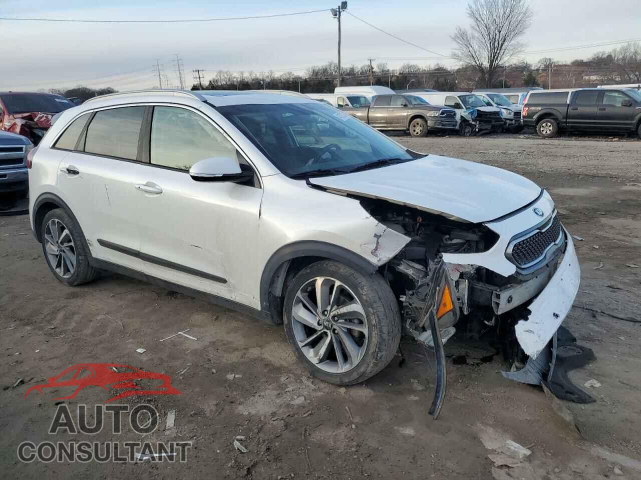 KIA NIRO 2017 - KNDCE3LC2H5070507