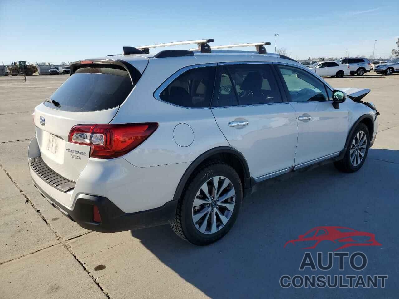 SUBARU OUTBACK 2018 - 4S4BSETC6J3243328