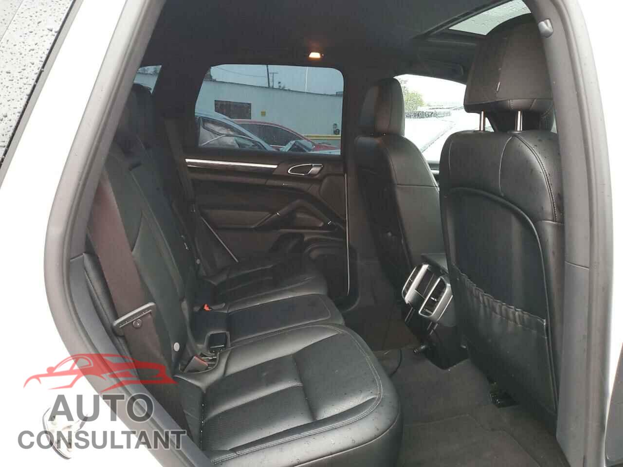 PORSCHE CAYENNE 2016 - WP1AE2A2XGLA64409