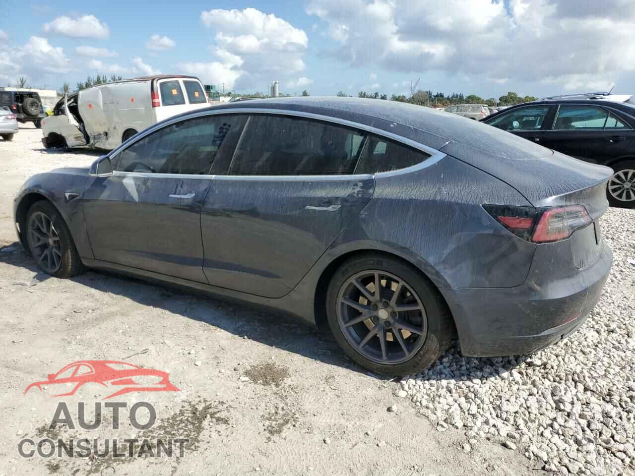 TESLA MODEL 3 2020 - 5YJ3E1EA7LF736638