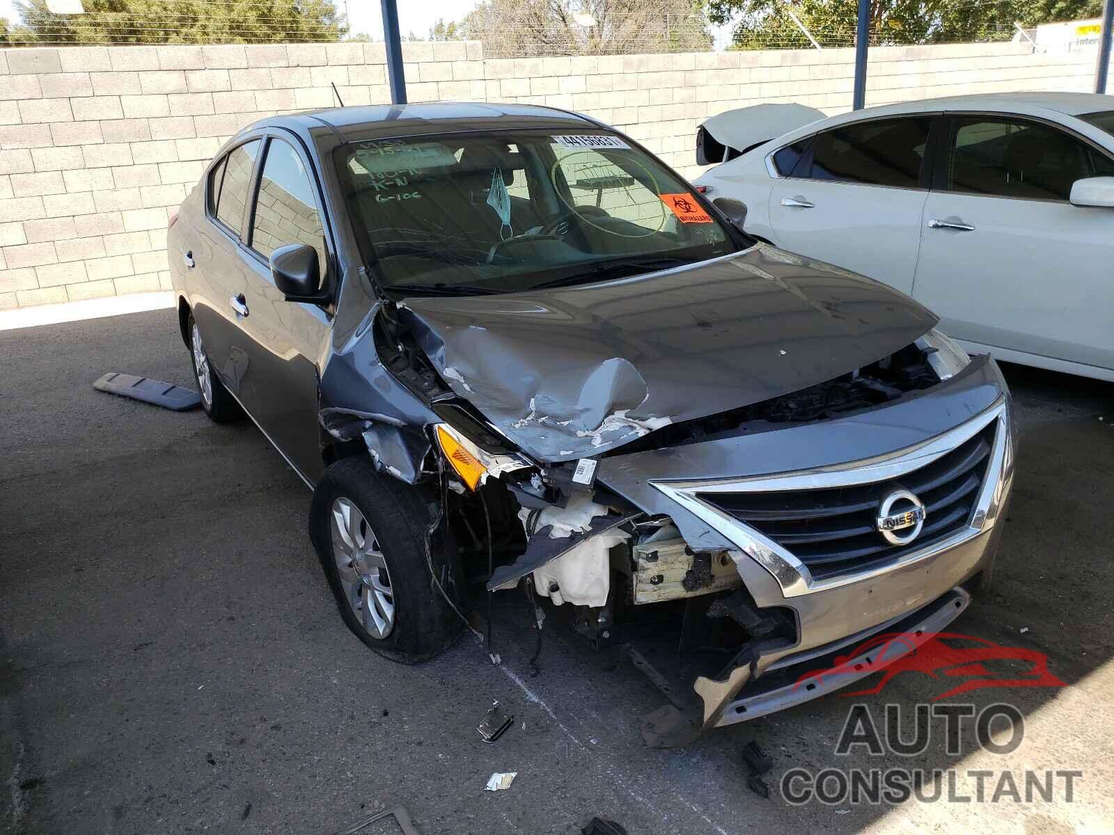 NISSAN VERSA 2018 - 3N1CN7AP1JL806617
