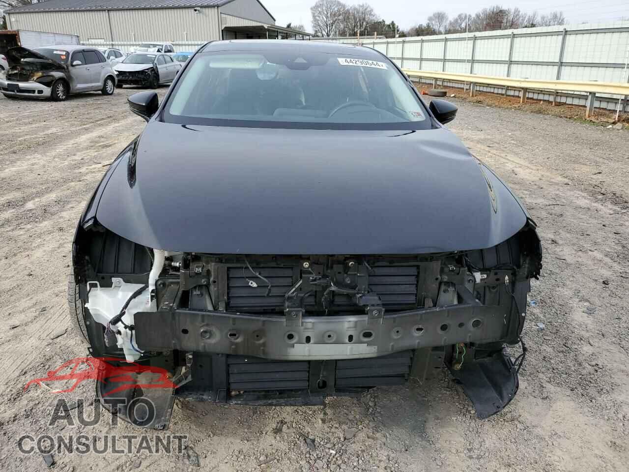 MAZDA 3 2019 - JM1BPBEM8K1123344