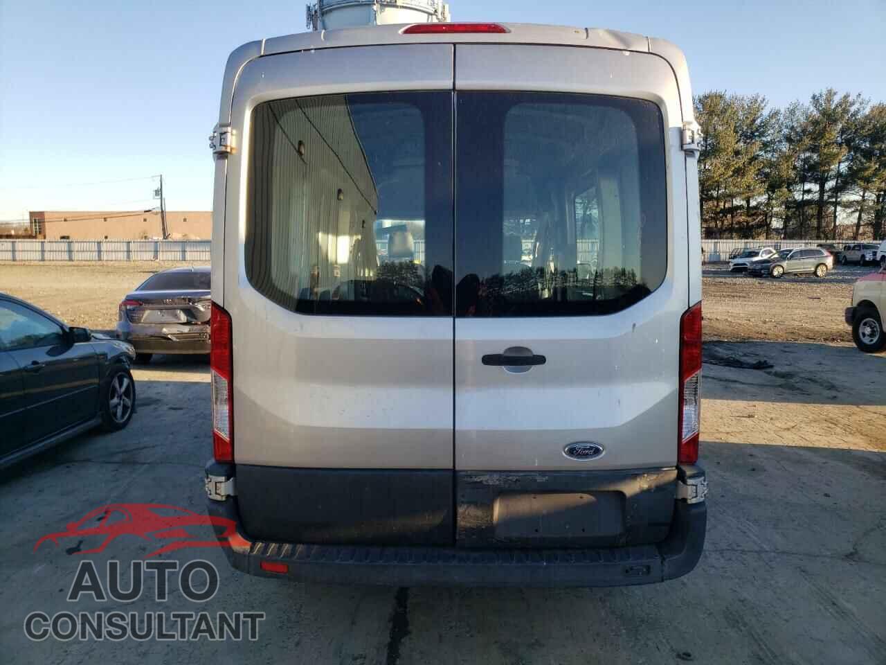 FORD TRANSIT 2015 - 1FTNR1CM6FKA51595