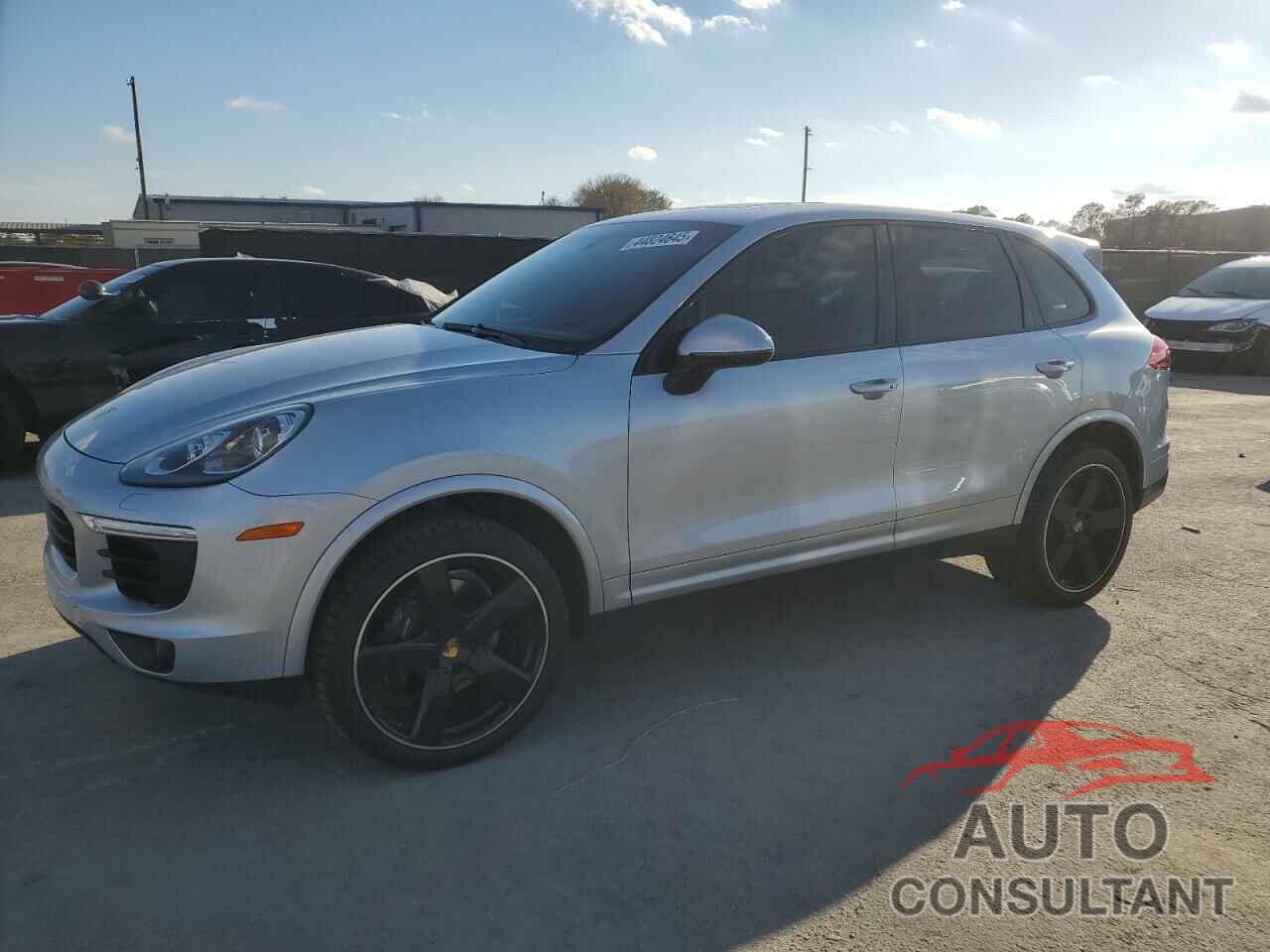 PORSCHE CAYENNE 2017 - WP1AA2A24HKA85758