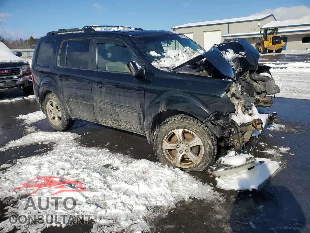HONDA PILOT 2013 - 5FNYF4H58DB037555