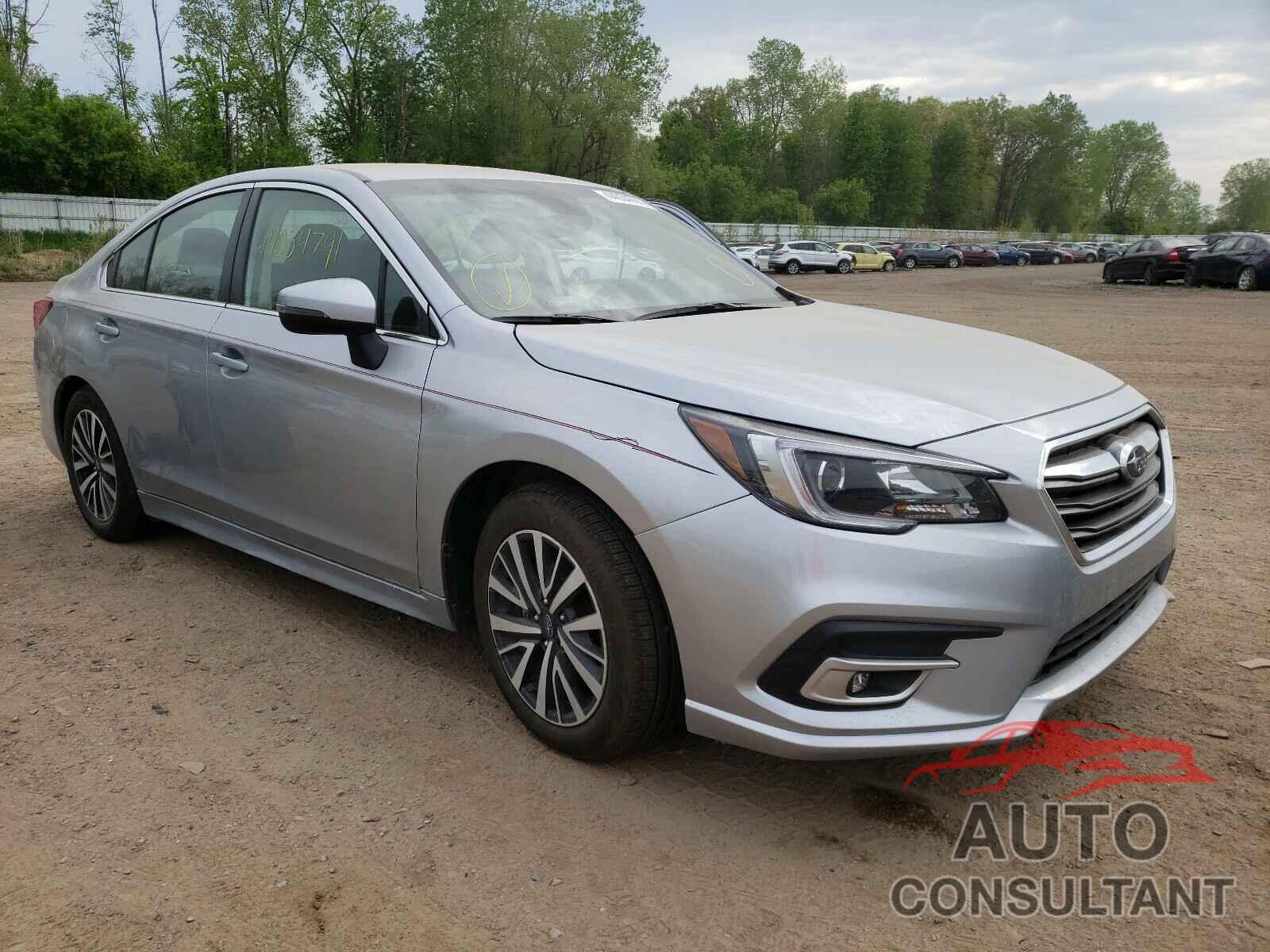 SUBARU LEGACY 2019 - 4S3BNAF60K3021461