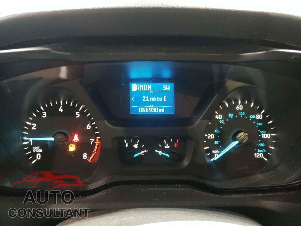 FORD TRANSIT 2017 - 1FTYR1YM3HKB37925