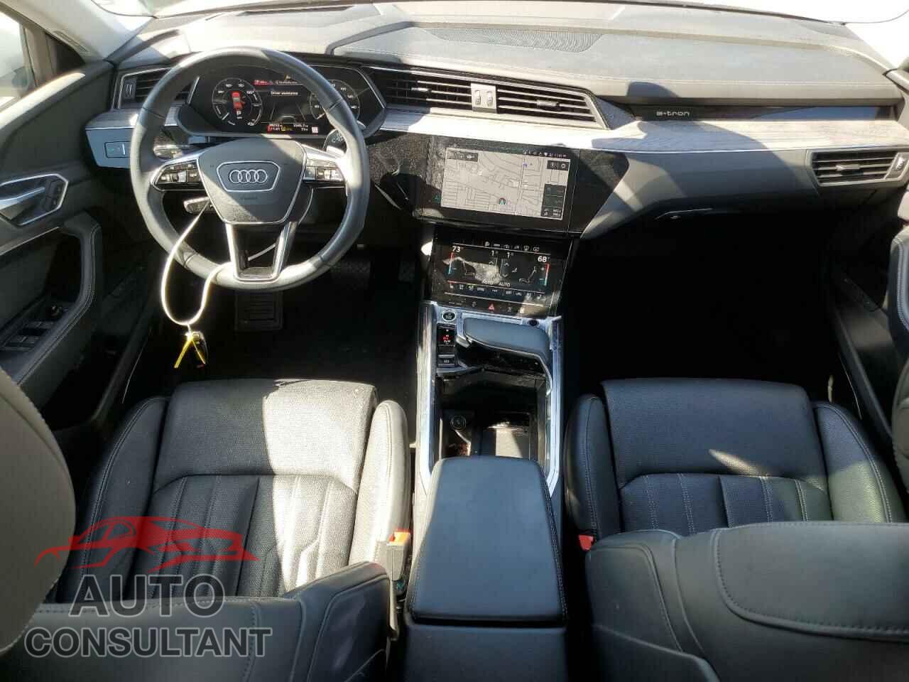 AUDI E-TRON 2022 - WA13AAGE2NB036392