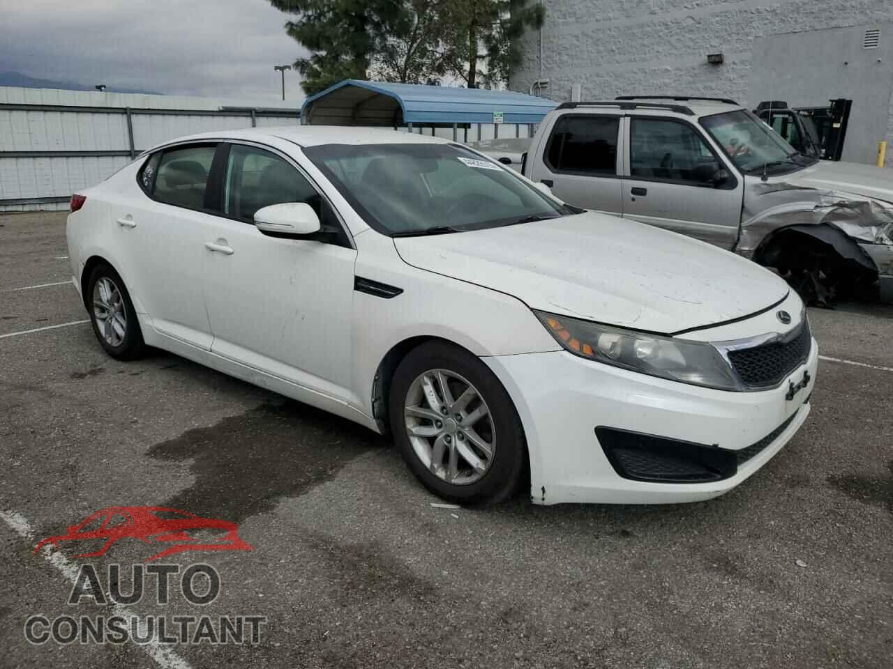 KIA OPTIMA 2011 - KNAGM4A70B5117599