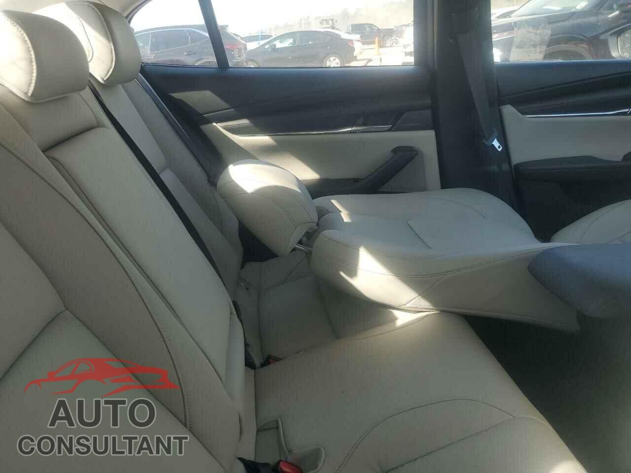 MAZDA 3 2021 - JM1BPACLXM1329241