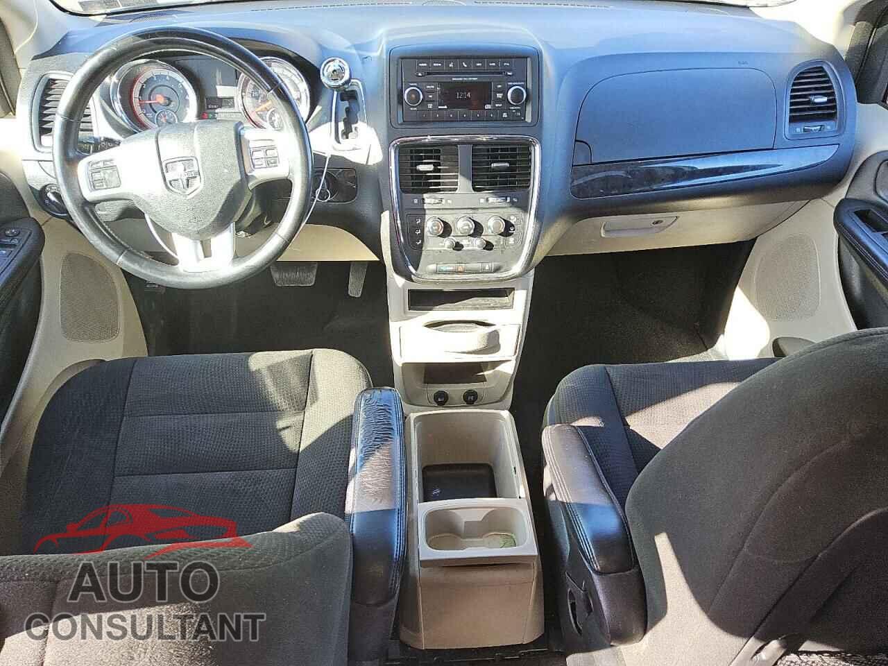 DODGE CARAVAN 2015 - 2C4RDGBG7FR624701