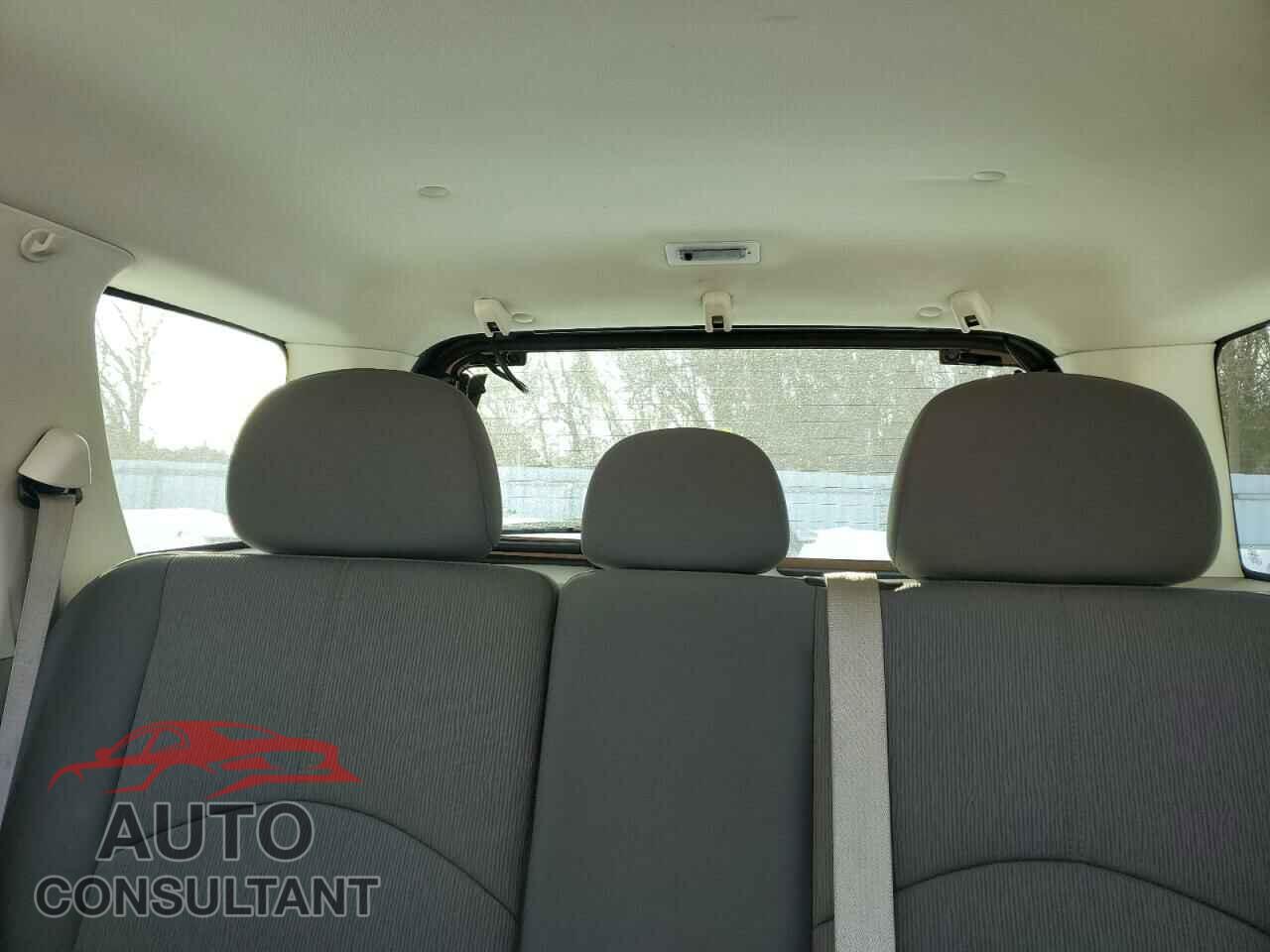 MAZDA TRIBUTE 2011 - 4F2CY0C71BKM03930