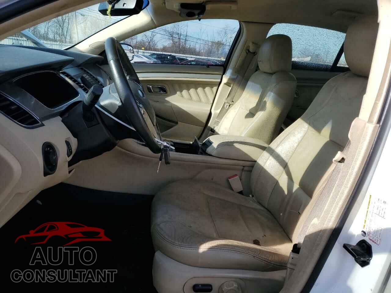 FORD TAURUS 2013 - 1FAHP2E88DG199116