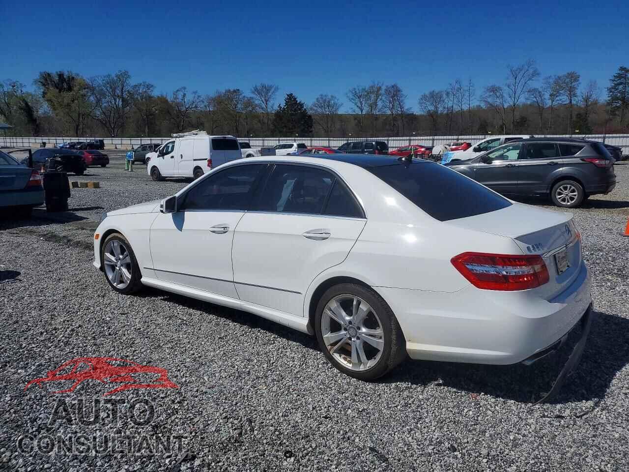 MERCEDES-BENZ E-CLASS 2013 - WDDHF5KB3DA702560