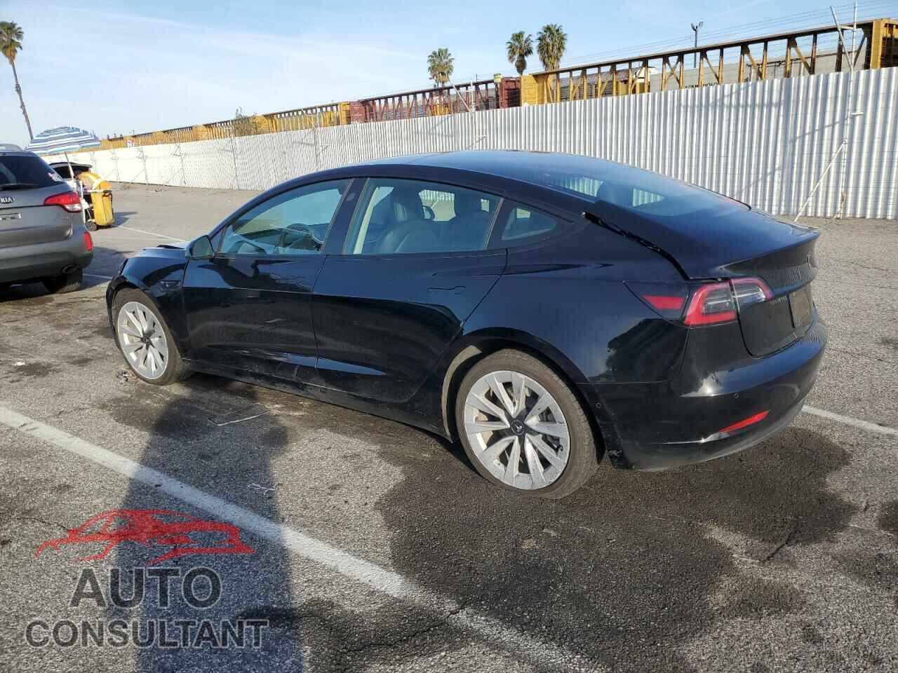 TESLA MODEL 3 2022 - 5YJ3E1EA9NF290091