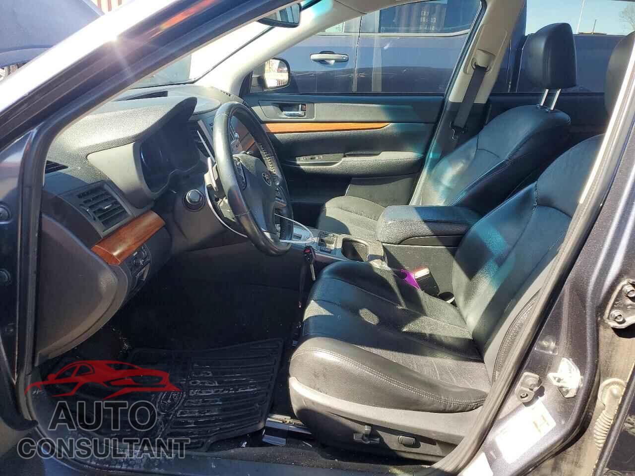 SUBARU OUTBACK 2014 - 4S4BRCLC8E3200454