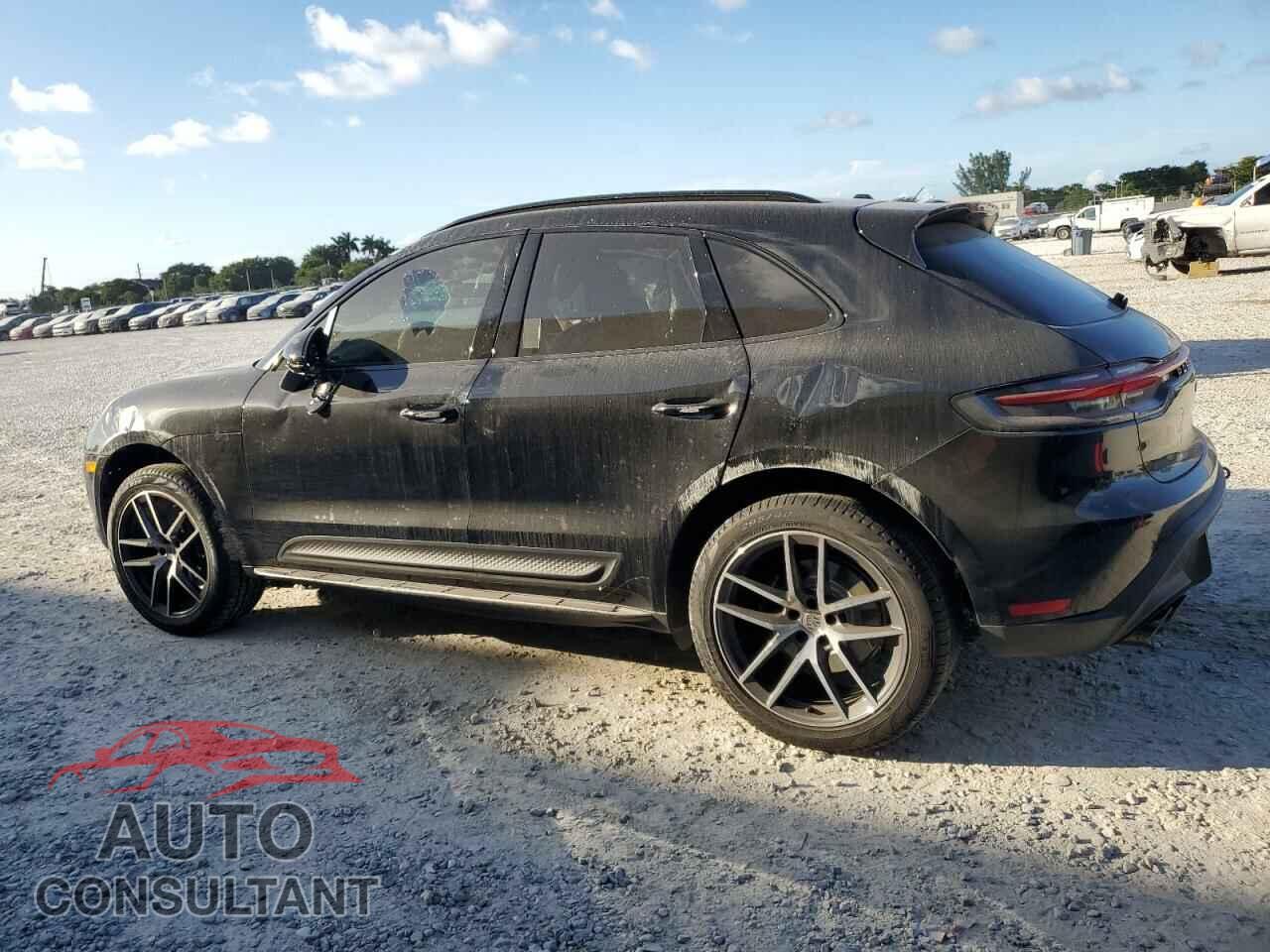 PORSCHE MACAN 2022 - WP1AA2A5XNLB00621
