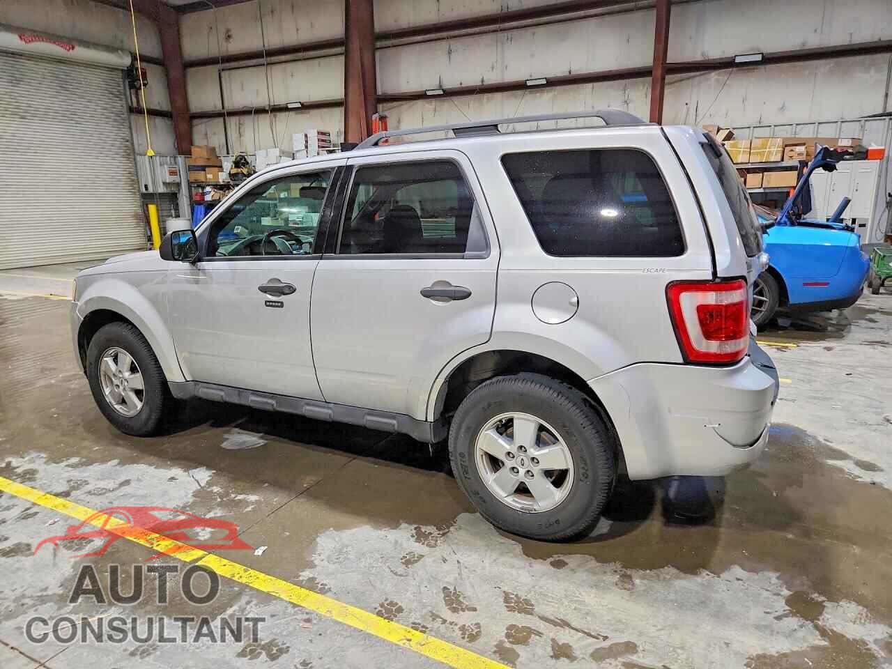 FORD ESCAPE 2011 - 1FMCU0DG4BKA22711