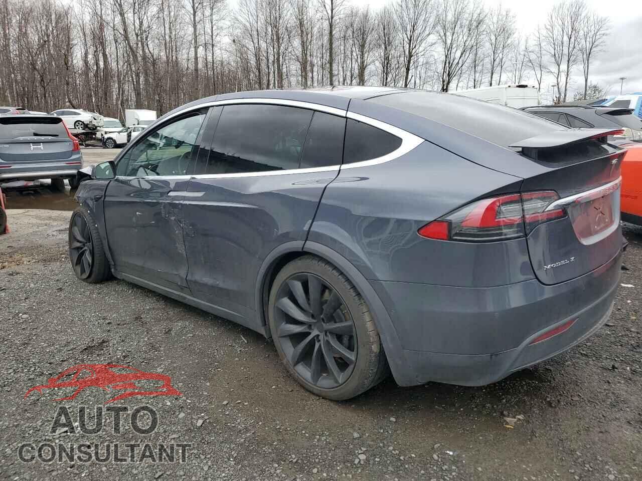 TESLA MODEL X 2017 - 5YJXCBE22HF044929