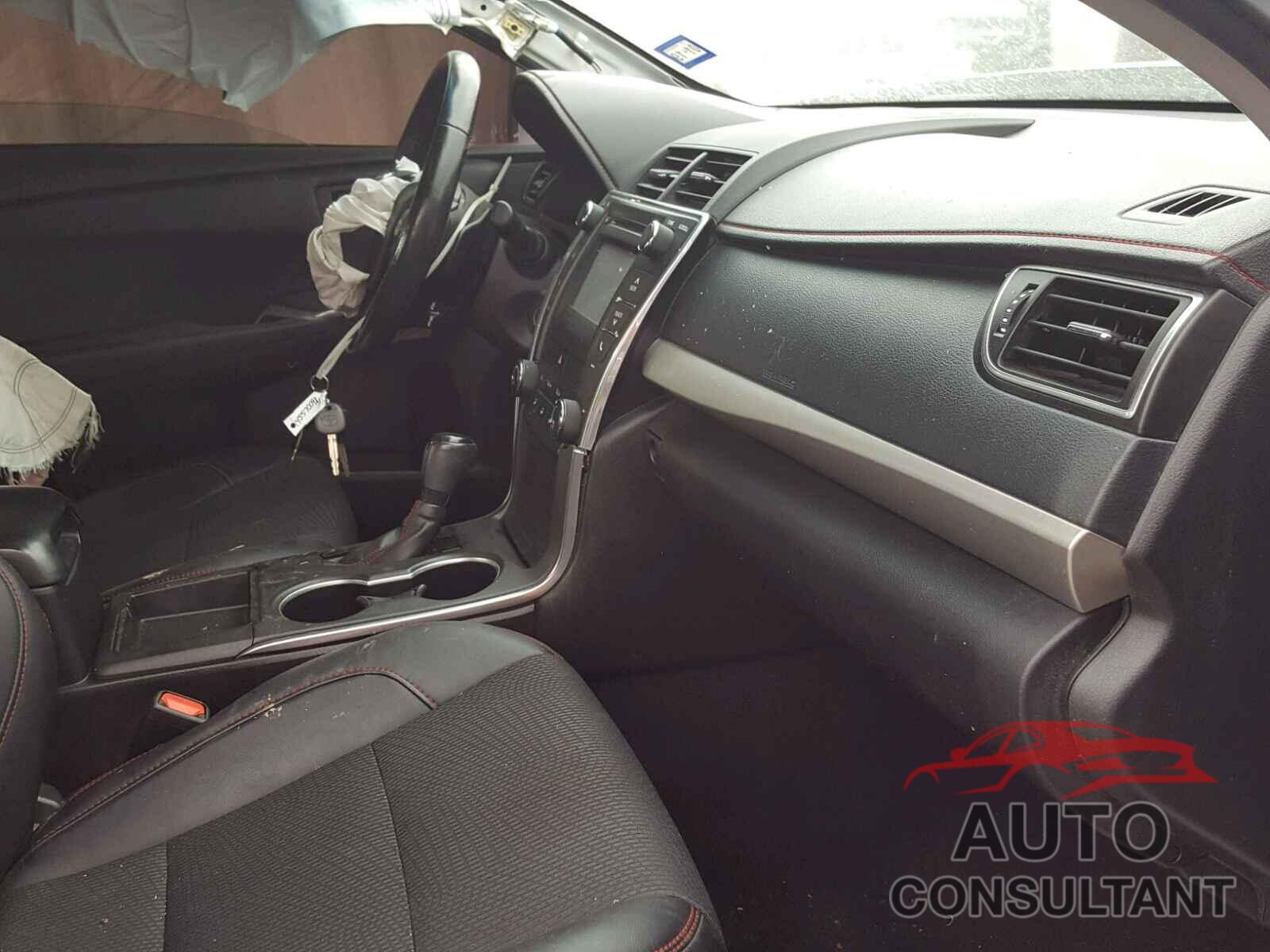 TOYOTA CAMRY 2016 - 4T1BF1FK2GU190811