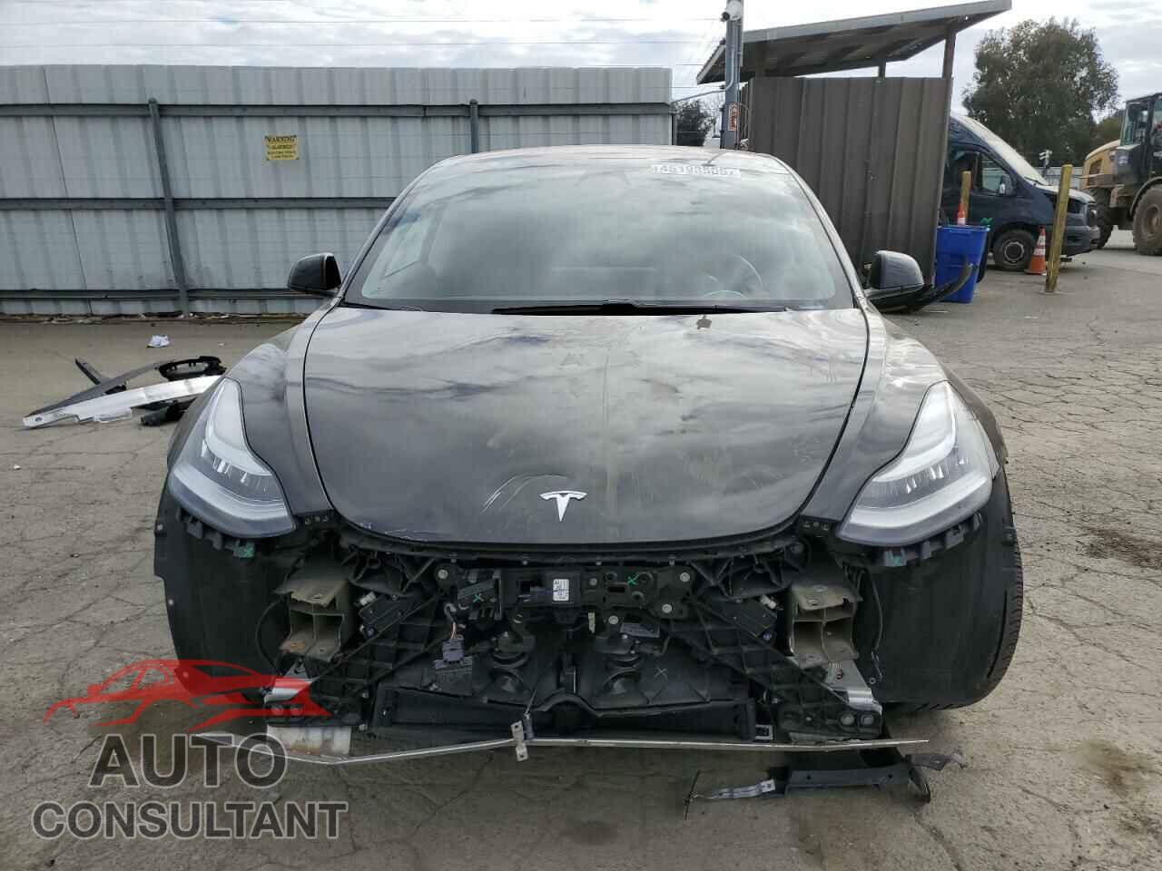 TESLA MODEL 3 2018 - 5YJ3E1EA6JF061264