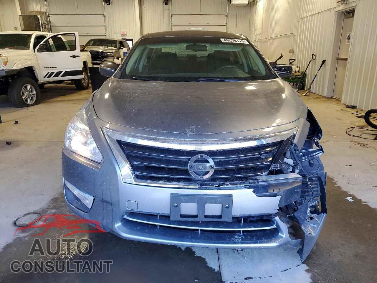 NISSAN ALTIMA 2015 - 1N4AL3AP1FN886131