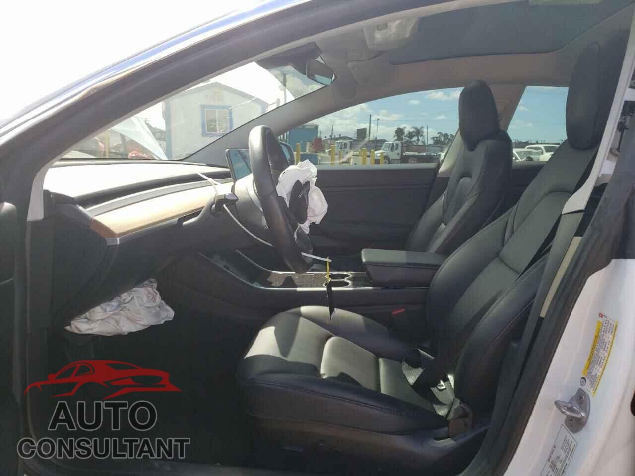 TESLA MODEL 3 2019 - 5YJ3E1EA9KF397184
