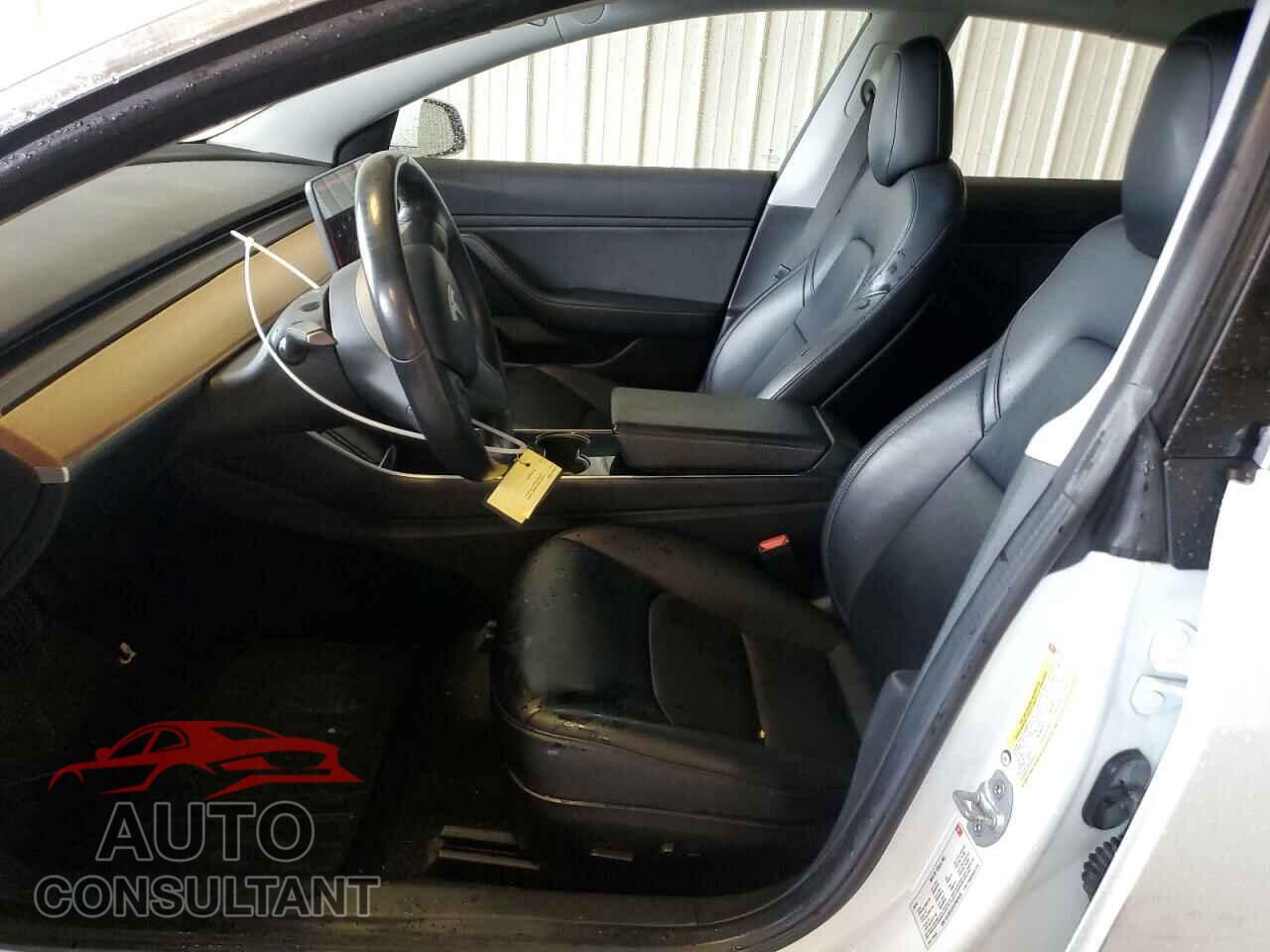 TESLA MODEL 3 2018 - 5YJ3E1EA1JF051516